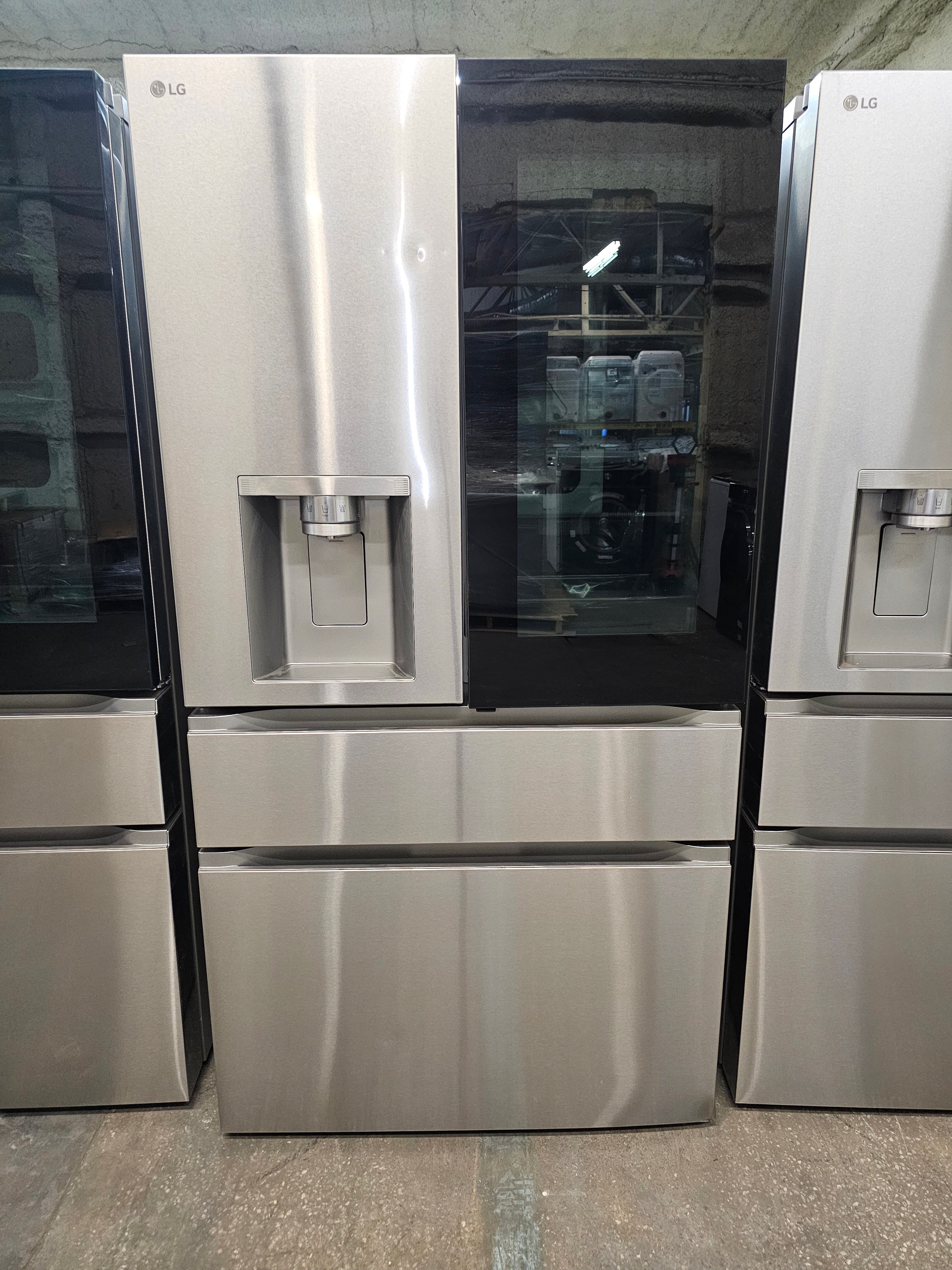 LG 29 cu. ft. SMART MyColor InstaView 4-Door French Door Refrigerator in Stainless Steel