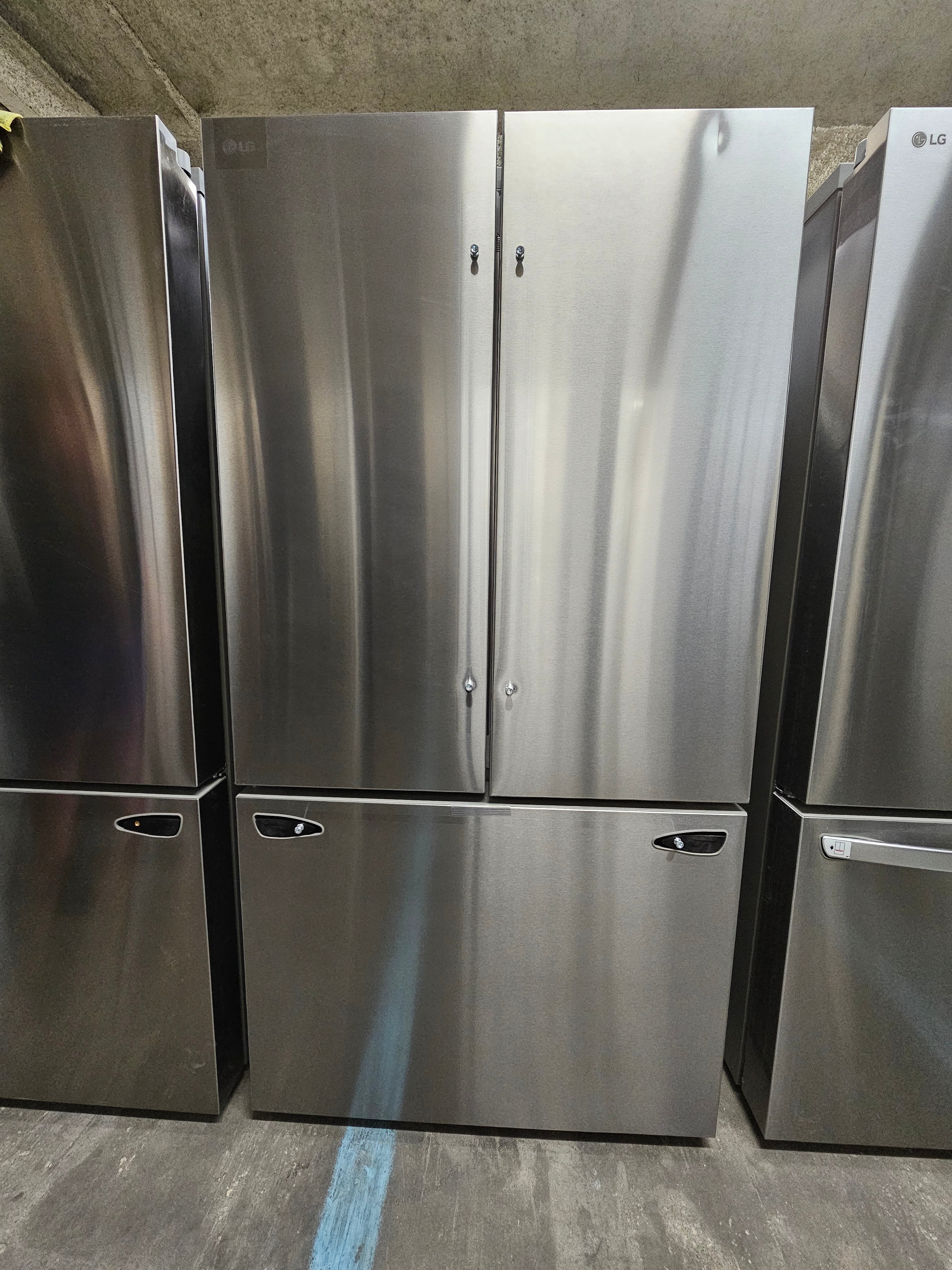 LG Counter-Depth MAX 26.5 Cu. Ft. French Door Smart Refrigerator with Internal Water Stainless Steel