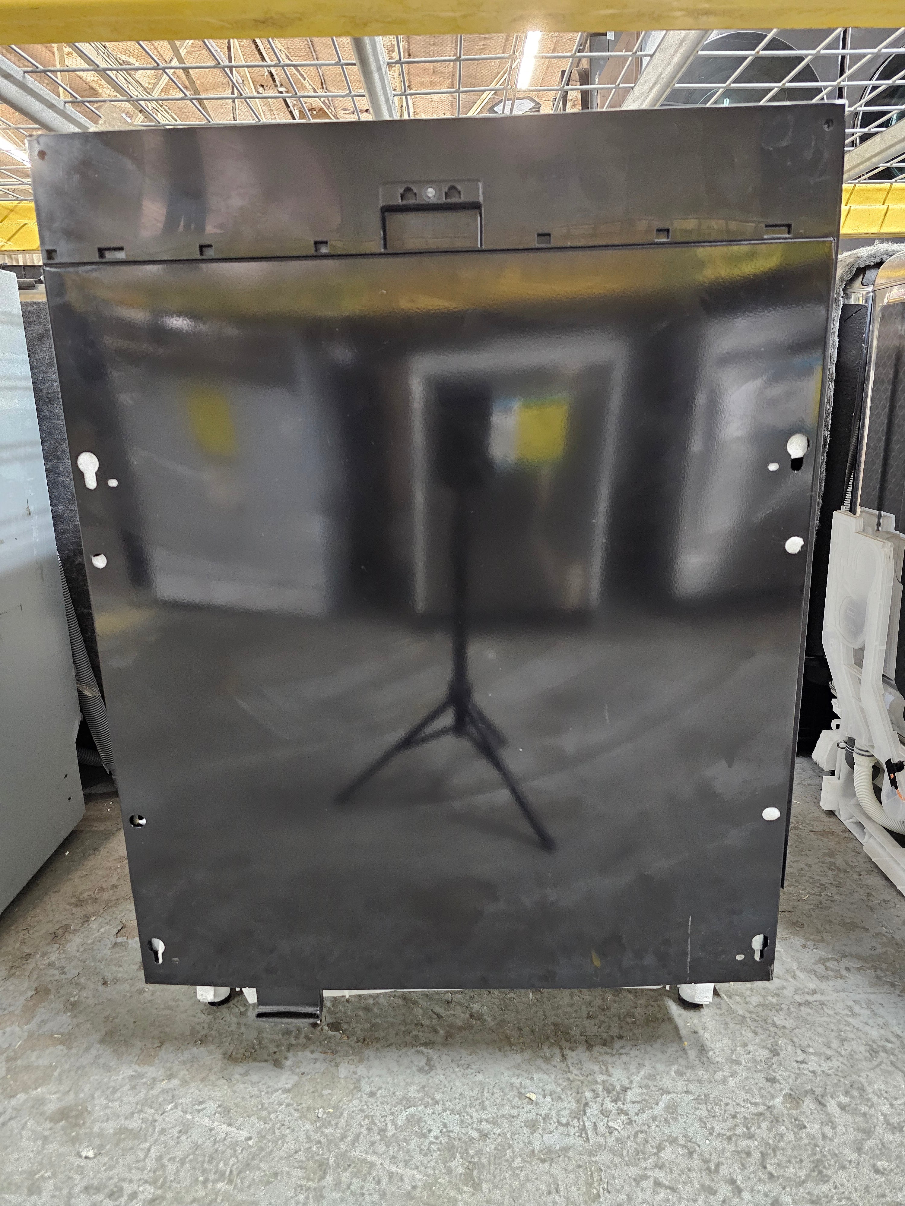 JennAir 24 Inch Built-In Fully Integrated Panel Ready Dishwasher with 15 Place Setting Capacity, 6 Wash Cycle, Rapid Wash Cycle, Concealed Controls, 38 dBA Quiet System, TriFecta™, Precision Dry®, Sani Rinse®