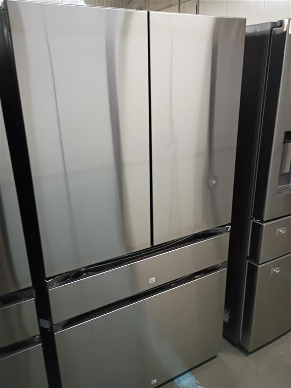 SAMSUNG Bespoke 4-Door French Door Refrigerator (29 cu. ft.) with Beverage Center™ in Stainless Steel Stainless