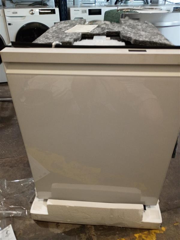 Bespoke 24 in. Built-In Tall Tub Smart Dishwasher in White Glass with 3rd Rack Washing System, 38 dBA