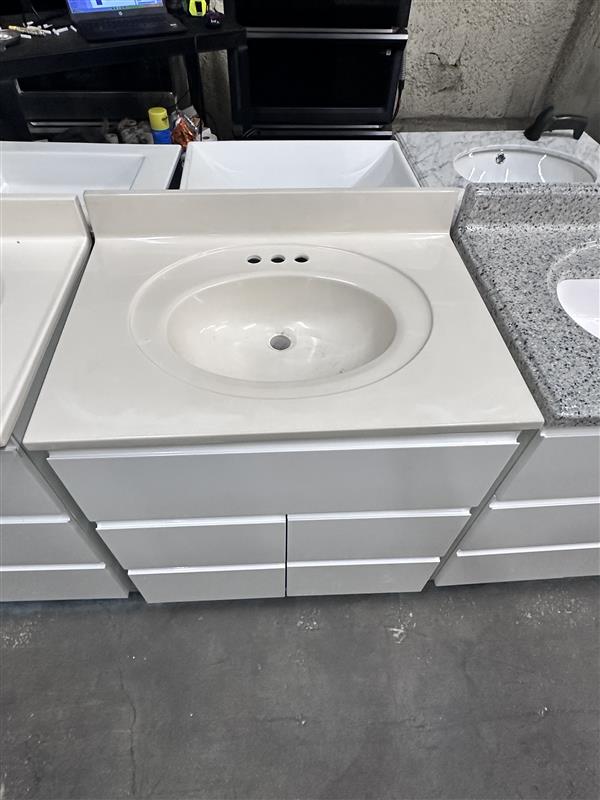 Magick Woods Geneva 30-Inch Vanity Base in High Gloss White