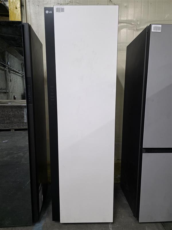 LG Styler® Smart Steam Closet (Beige)