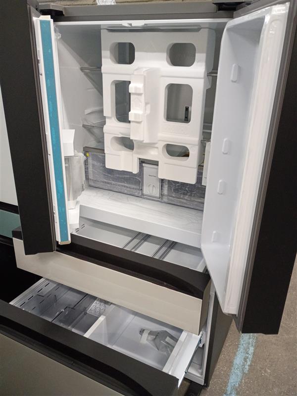 Bespoke 36 in. 29 cu. ft. Standard Depth 4-Door French Door Refrigerator with Sphere Ice