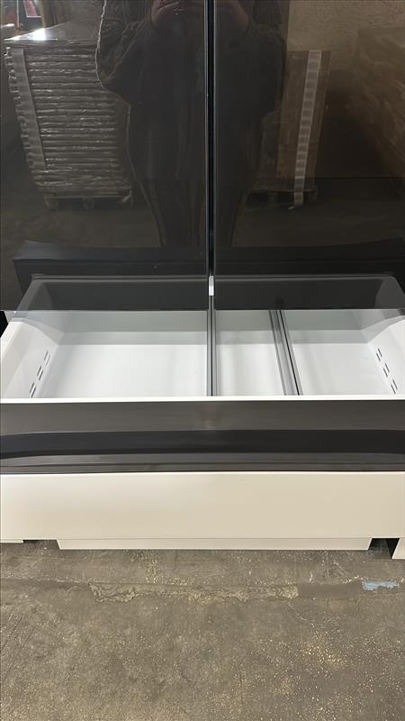 Samsung BESPOKE 29 cu. ft. 4-Door French Door with Tablet Black & White