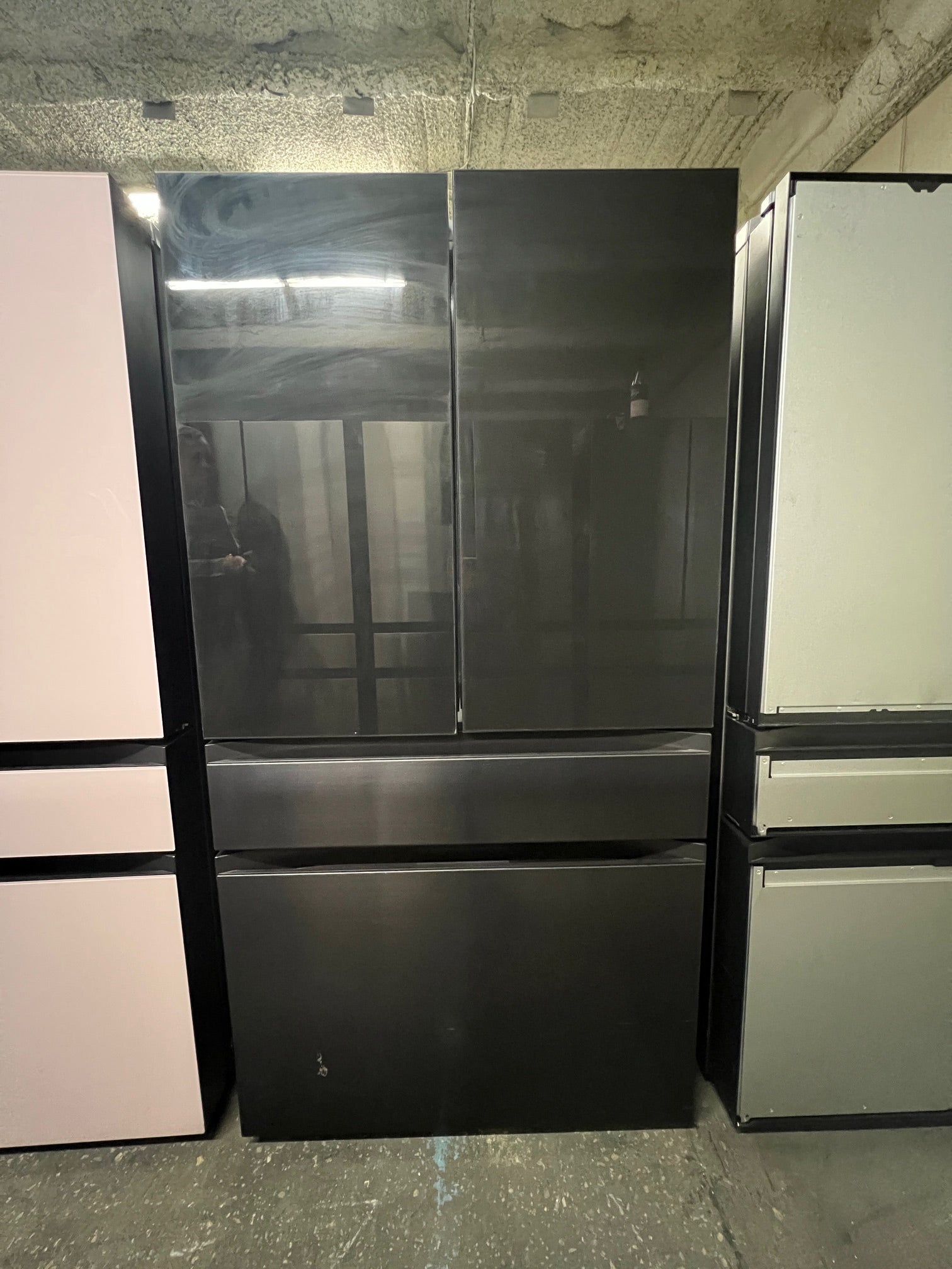 Samsung  BESPOKE 29 cu. ft. 4-Door Black