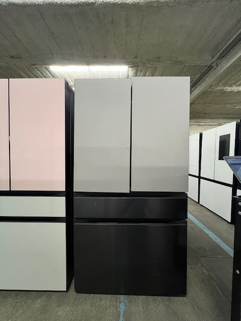 Samsung  BESPOKE 29 cu. ft. 4-Door Black & Grey