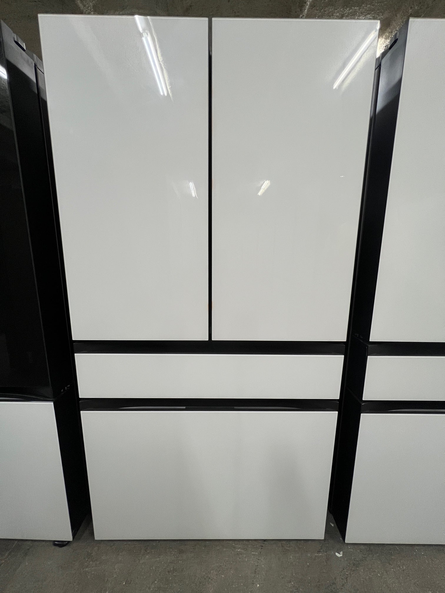 Samsung BESPOKE 23 cu. ft. Counter Depth 4-Doors White