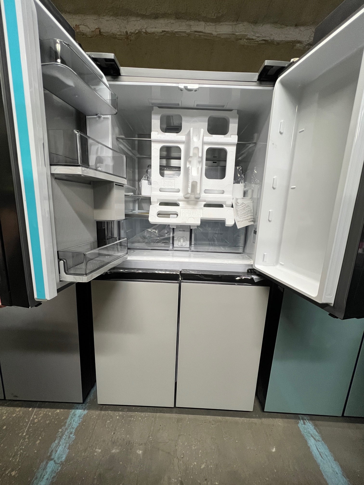 Samsung Bespoke 29 cu. ft. 4 - Door Flex White