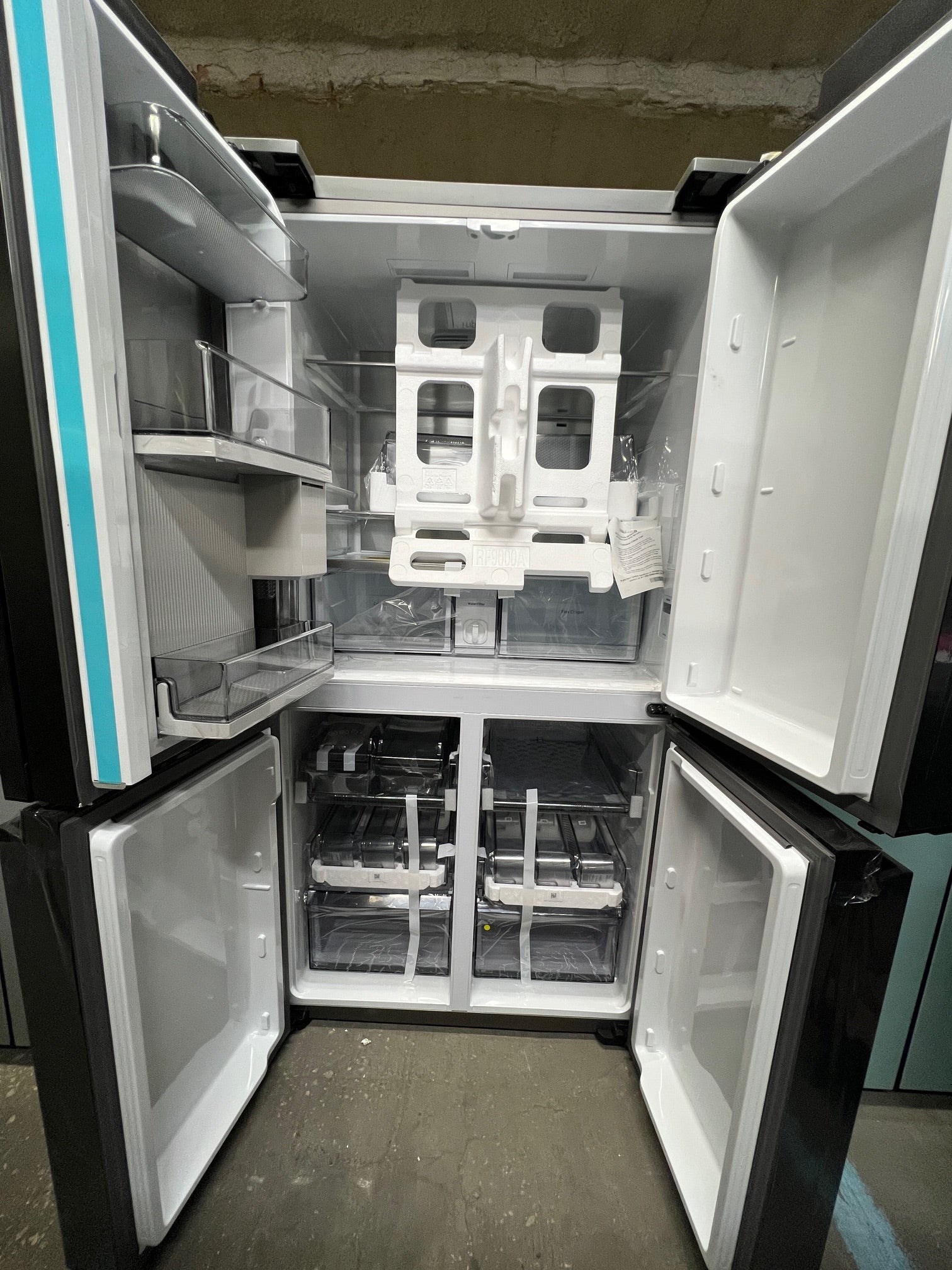 Samsung Bespoke 29 cu. ft. 4 - Door Flex White