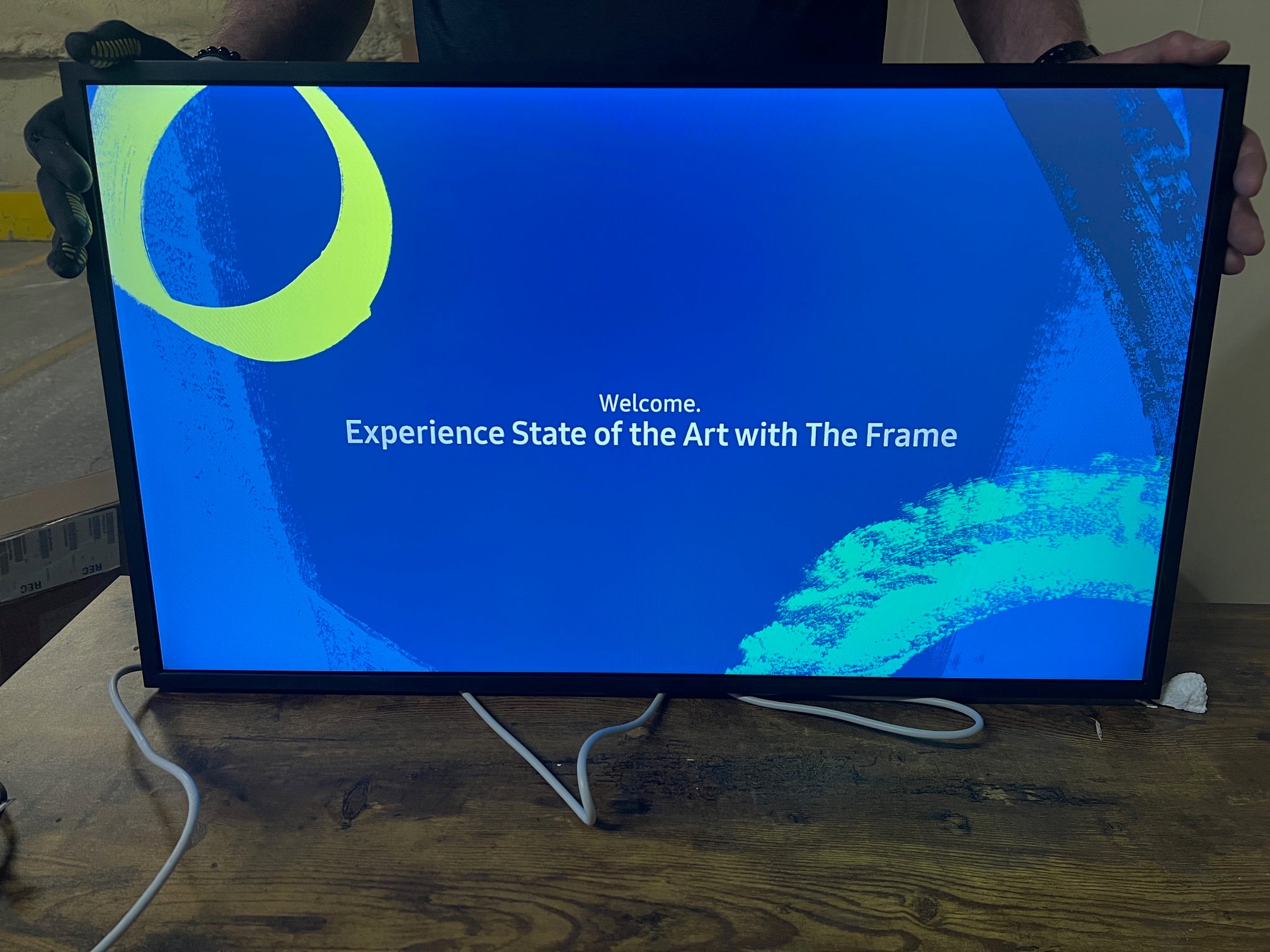 Samsung - 32” Class The Frame QLED Full HD Smart Tizen TV (2023)