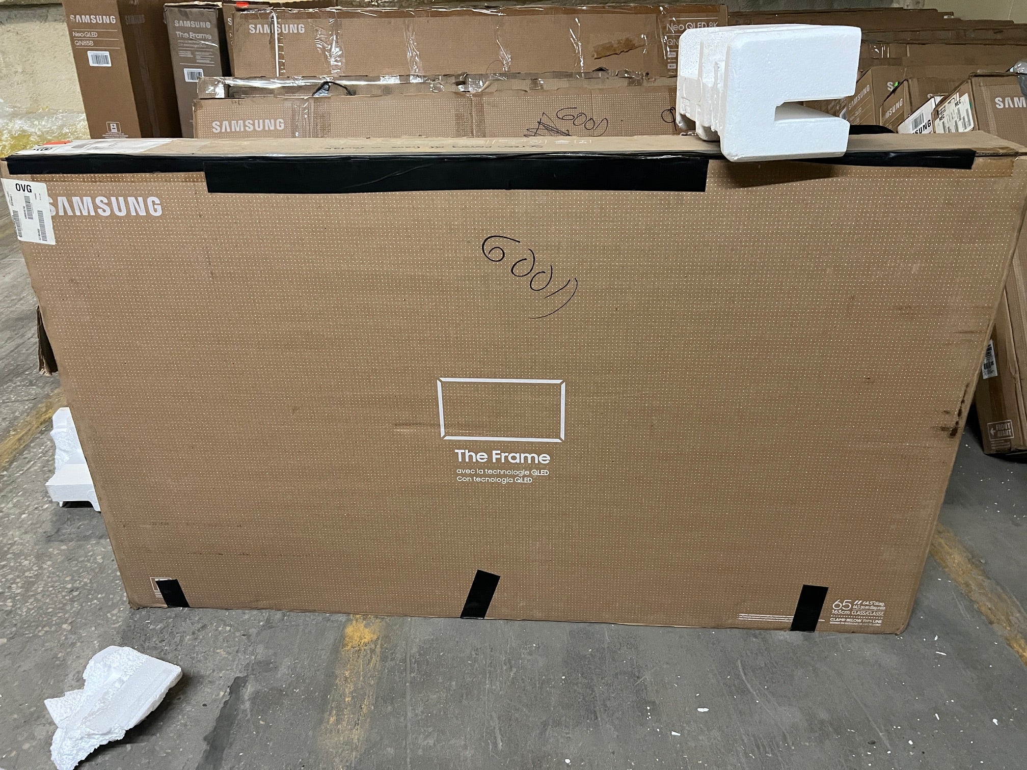 SAMSUNG 65-Inch Class QLED 4K The Frame