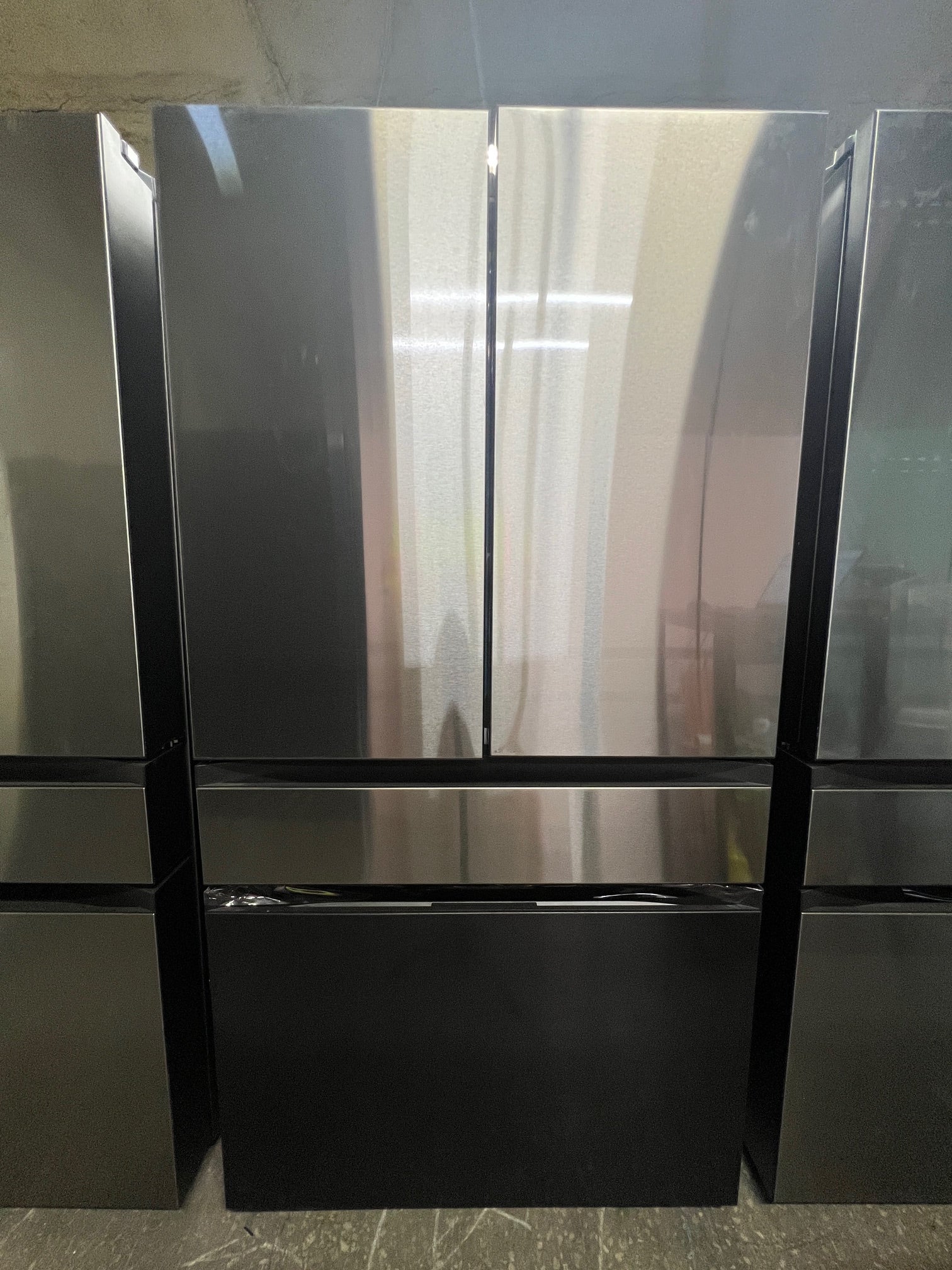 Samsung BESPOKE 29 cu. ft. 4-Door Stainless Steel & Stainless Black