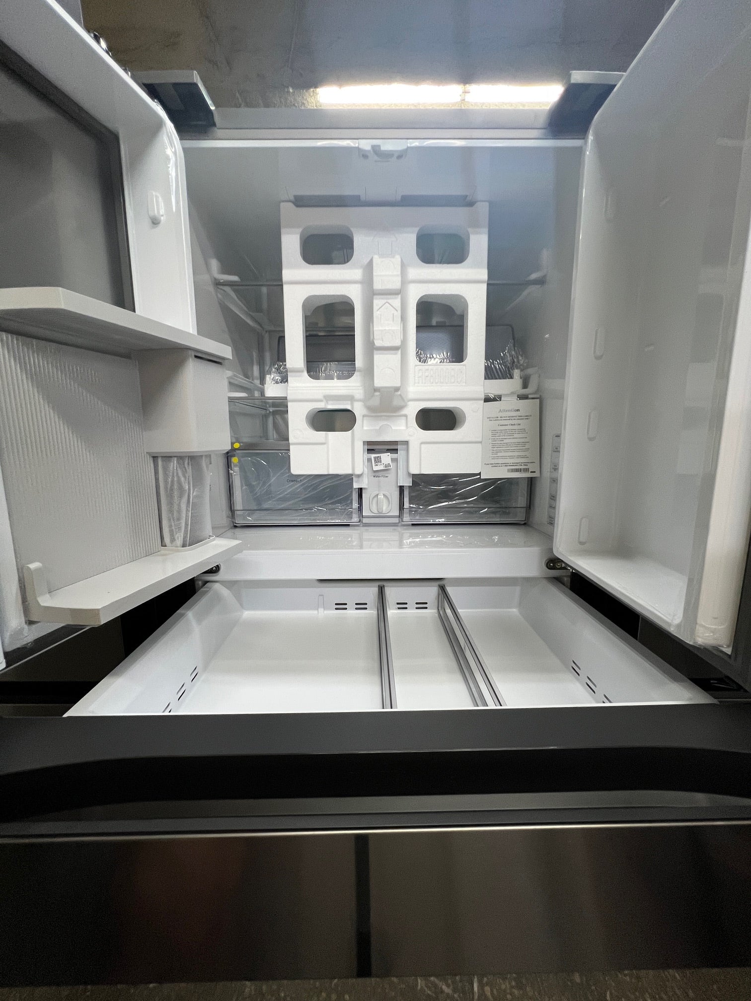 Samsung BESPOKE 29 cu. ft. 4-Door Stainless Steel & Stainless Black