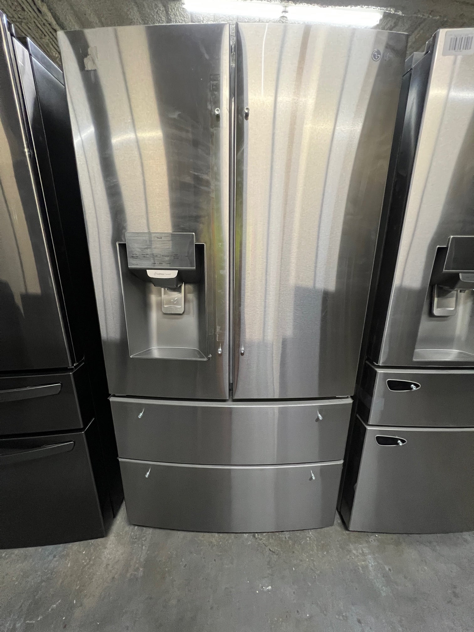 LG 27.8 Cu. Ft. 4-Door French Door Smart Refrigerator with Smart Cooling System Stainless Steel