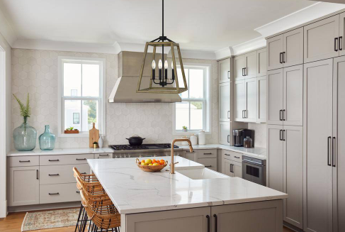 DSI Lighting Roadhouse 4 Light Pendant - Matte Black & Walnut