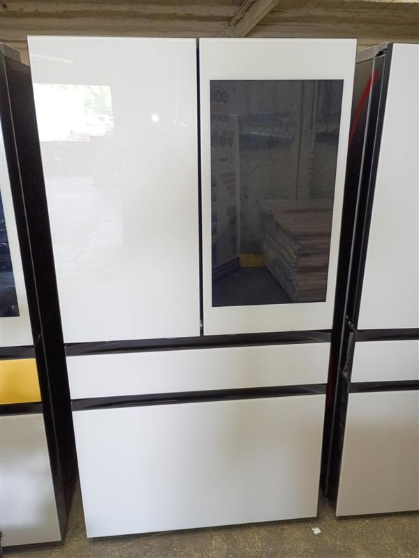 Bespoke 36in. 23cu.ft. Standard Depth Charcoal Glass and White Glass 4-Door French Door Refrigerator w/AI Family Hubplus