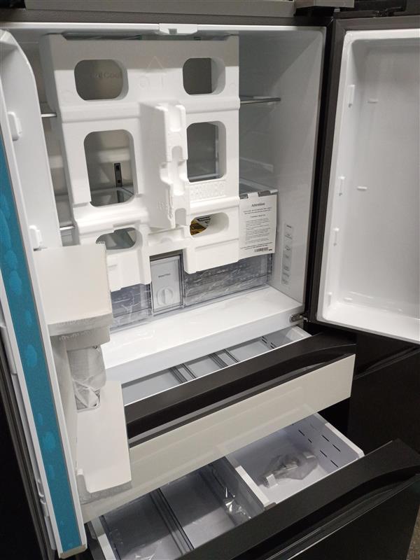 Bespoke 36 in. 23 cu. ft. Counter Depth 4-Door French Door Smart Refrigerator w/Beverage Center