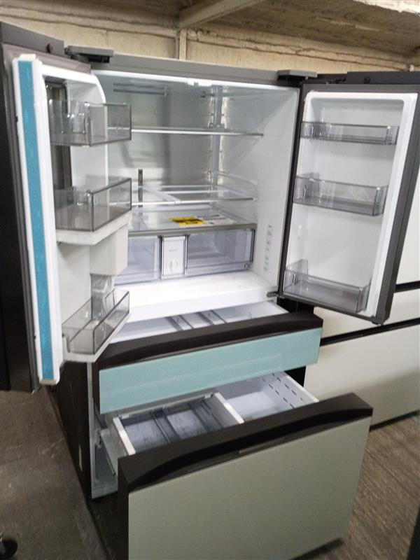 Bespoke 36 in. 29 cu. ft. Standard Depth 4-Door French Door Smart Refrigerator in White Glass with Beverage Center