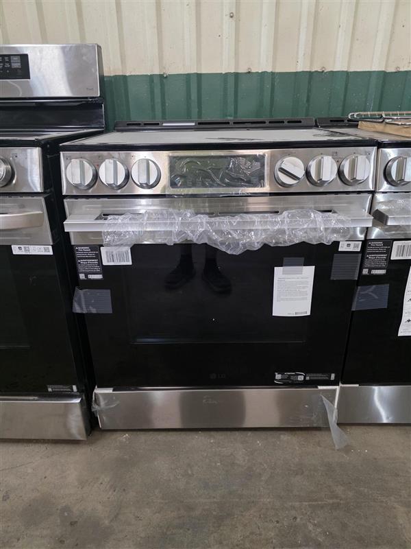 LG 30" 6.3 cu. ft. Smart Slide-In Electric Range (PrintProof™ Stainless Steel)