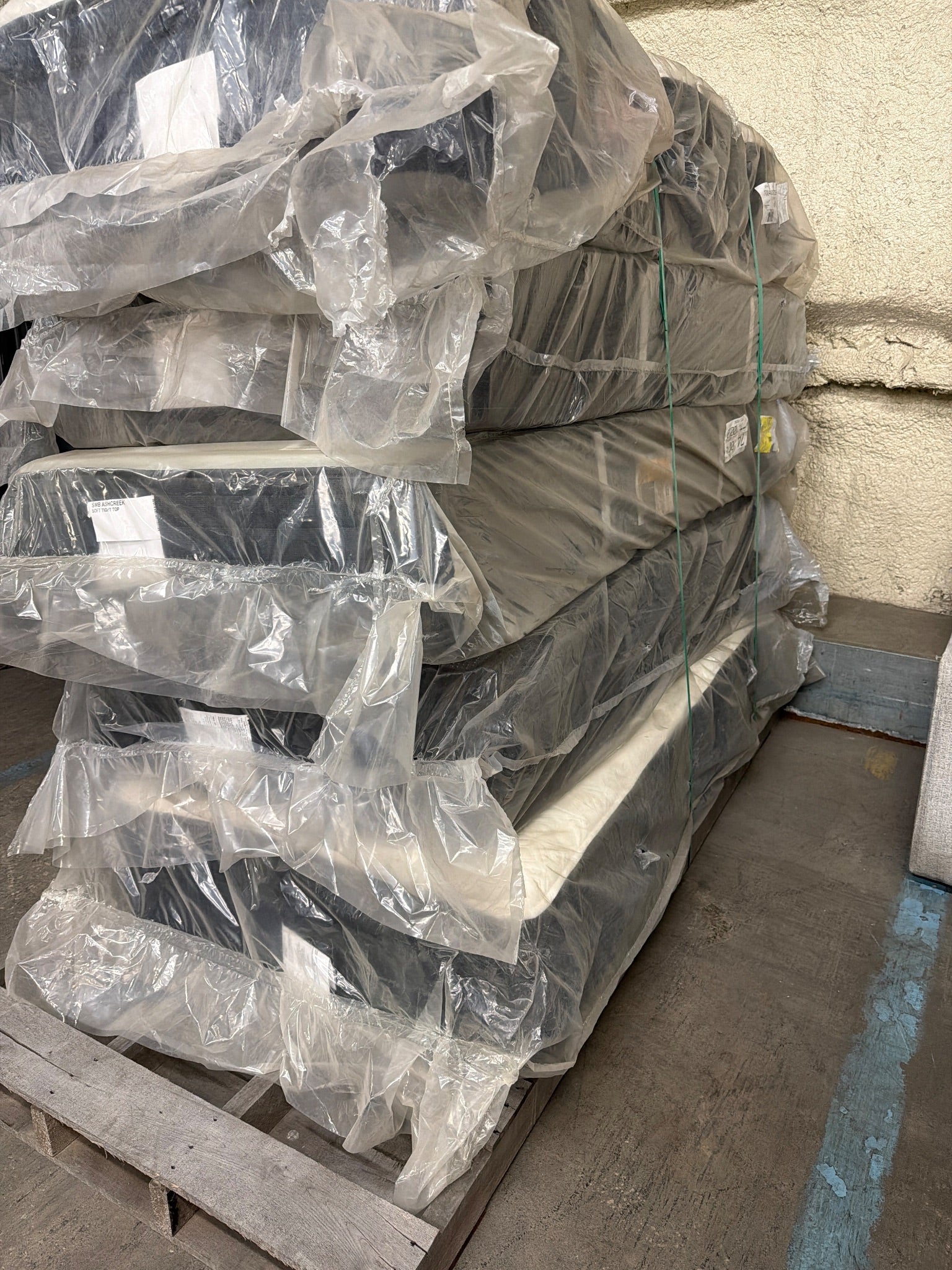 AshCreek Soft Twin XL Mattress