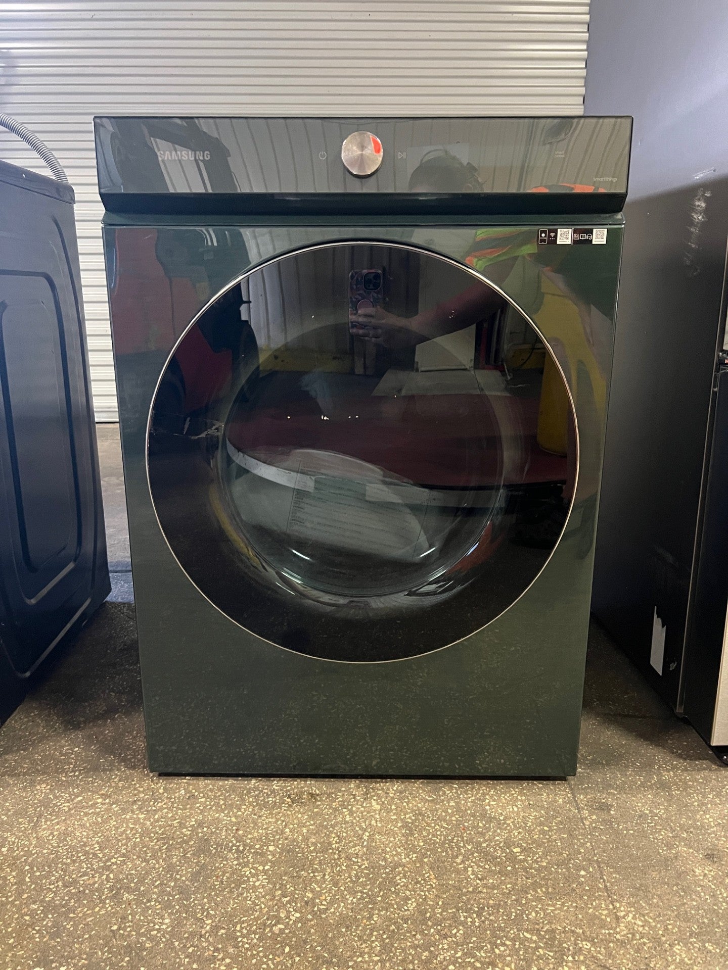 Samsung Bespoke 7.8 cu. ft. Ventless Ultra-Capacity Hybrid Heat Pump Dryer in Green with AI Optimal Dry