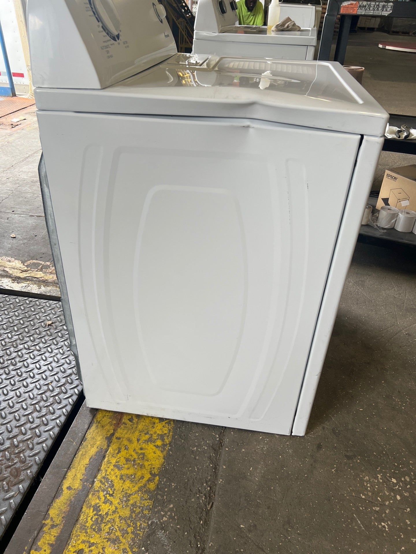 Amana Extra Large Vented Electric Dryer ( White )